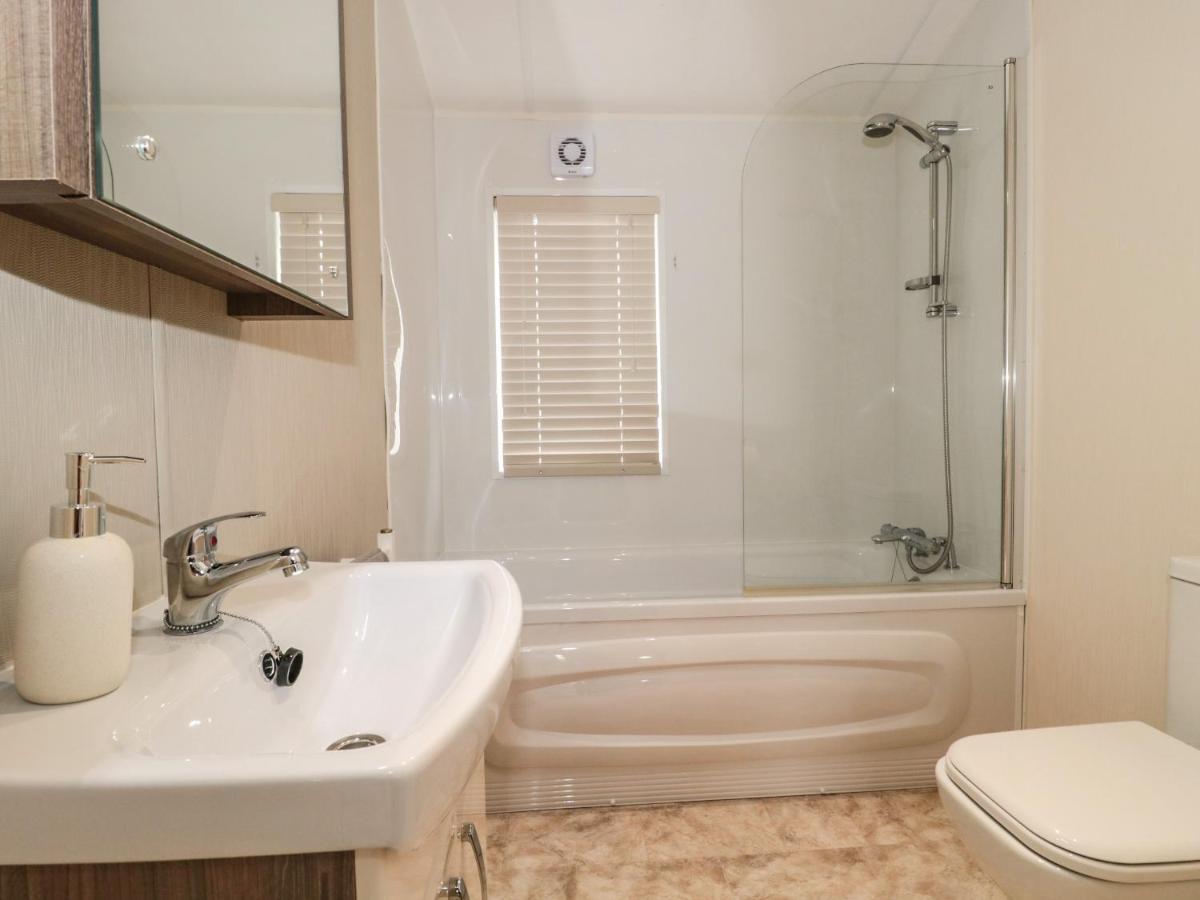 Amethyst Lodge Lymington Exteriér fotografie